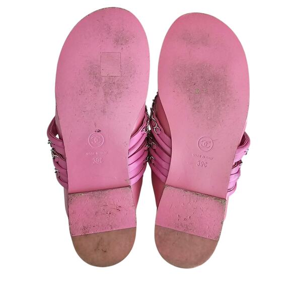 Chanel 19C CC Charm Chain Thong Flat Sandal Size 39 C US 8 8.5 Pink Leather - Picture 10 of 12